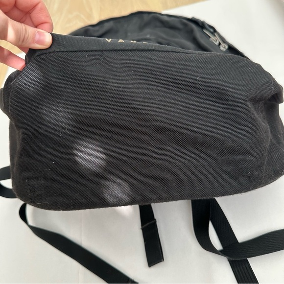 North Face Vault Black Backpack School Hiking Outdoors Travel Pockets Laptop - Picture 6 of 16